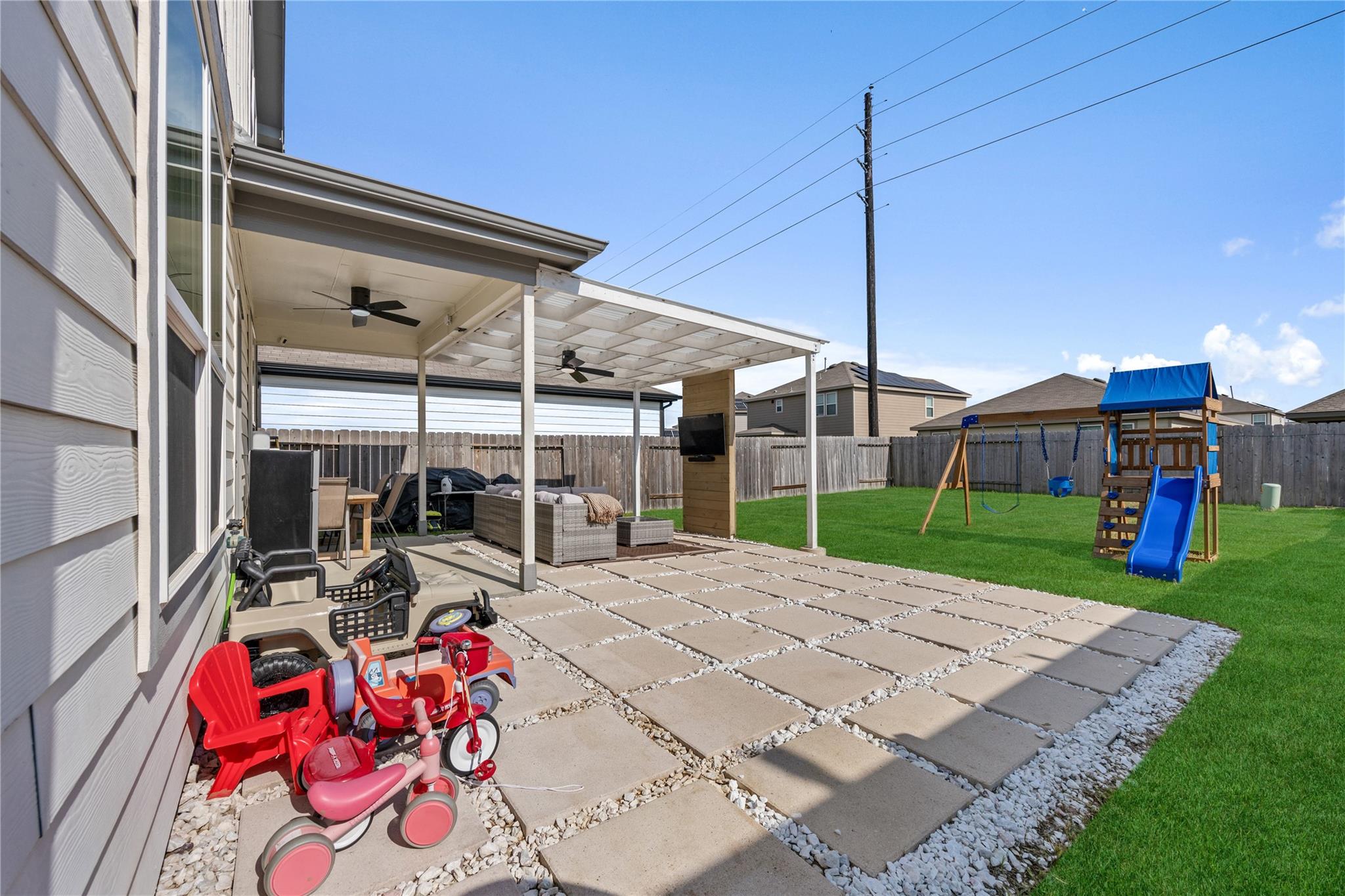 25415 Rock Spur Trail