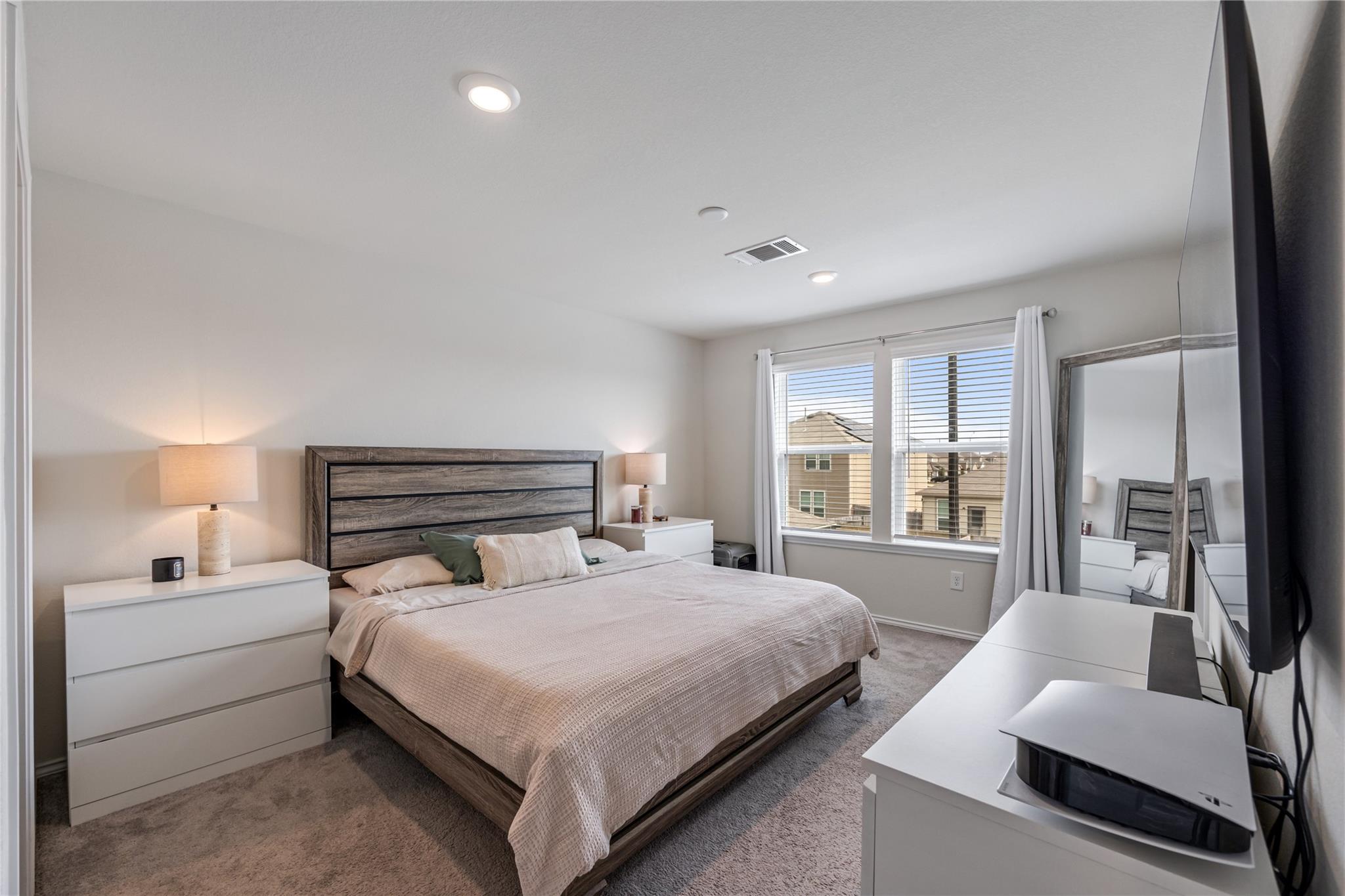 25415 Rock Spur Trail