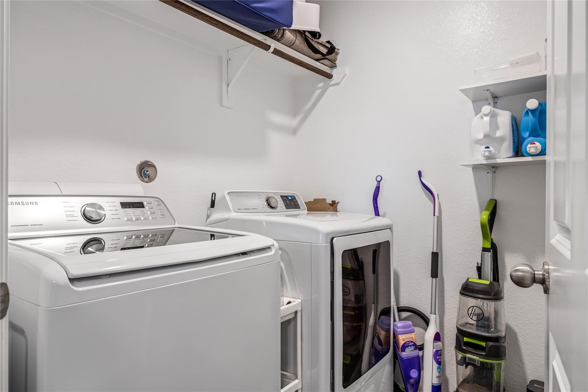25415 Rock Spur Trail