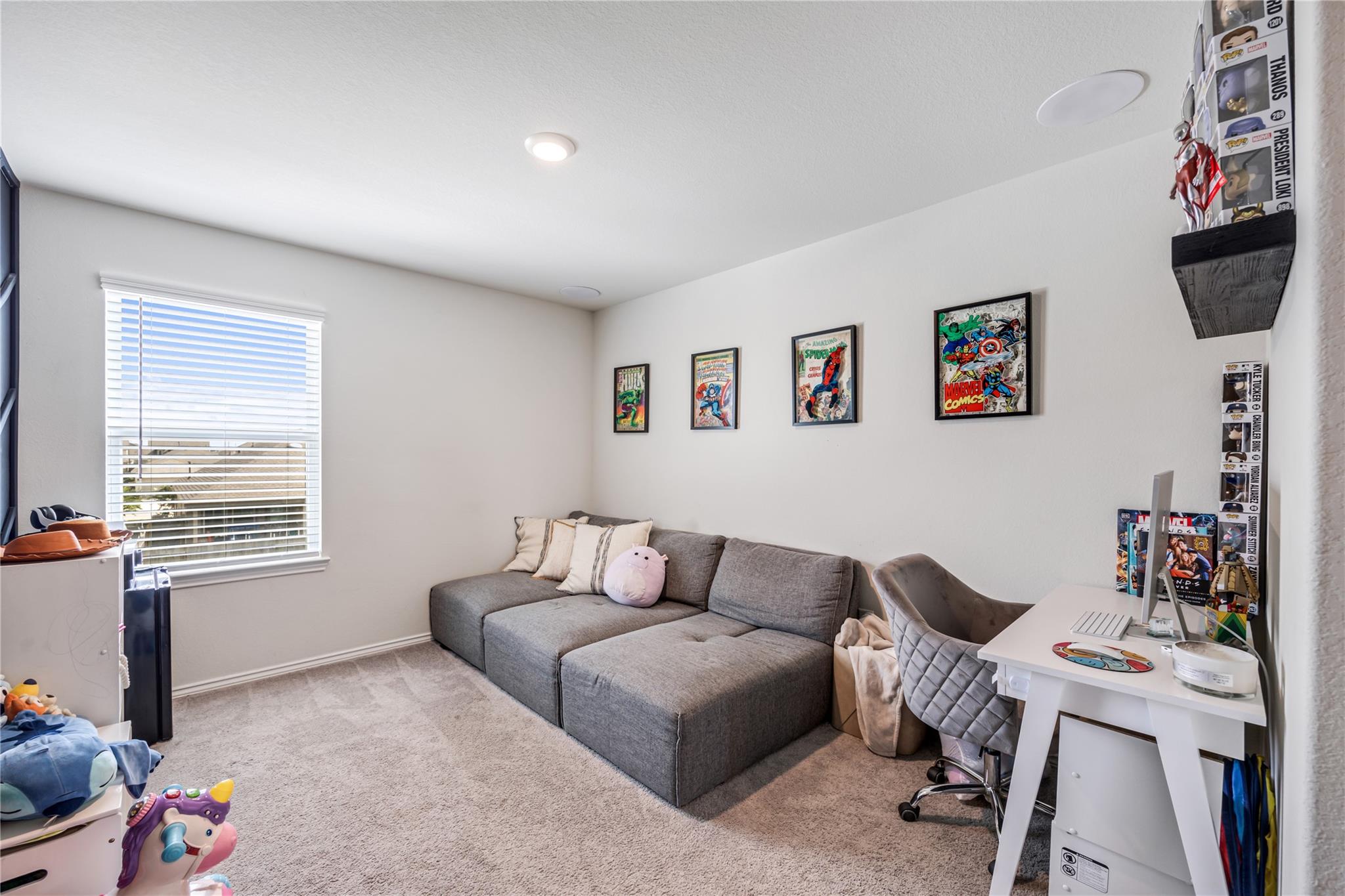 25415 Rock Spur Trail