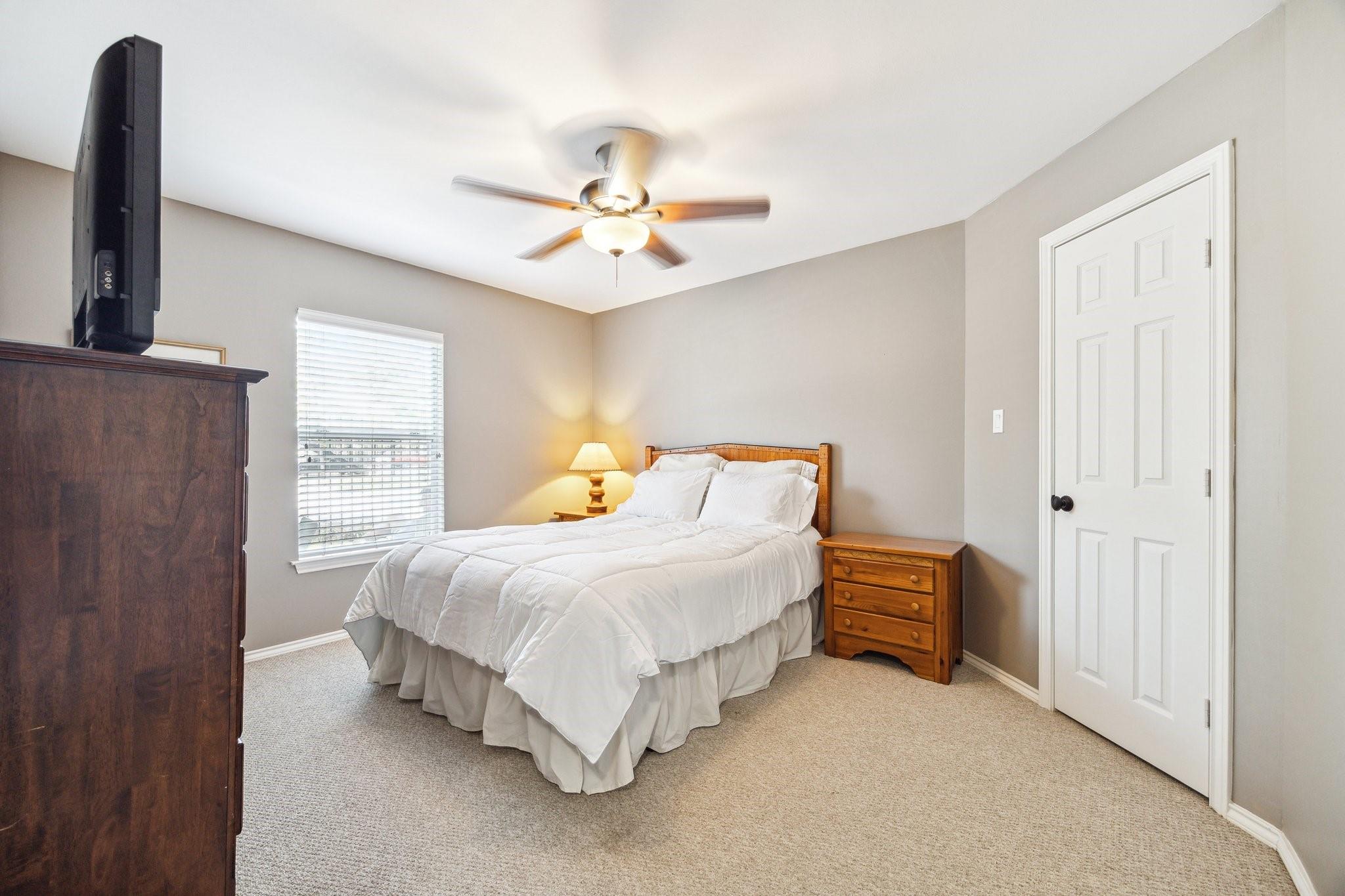 1138 W 25th Street Unit: E