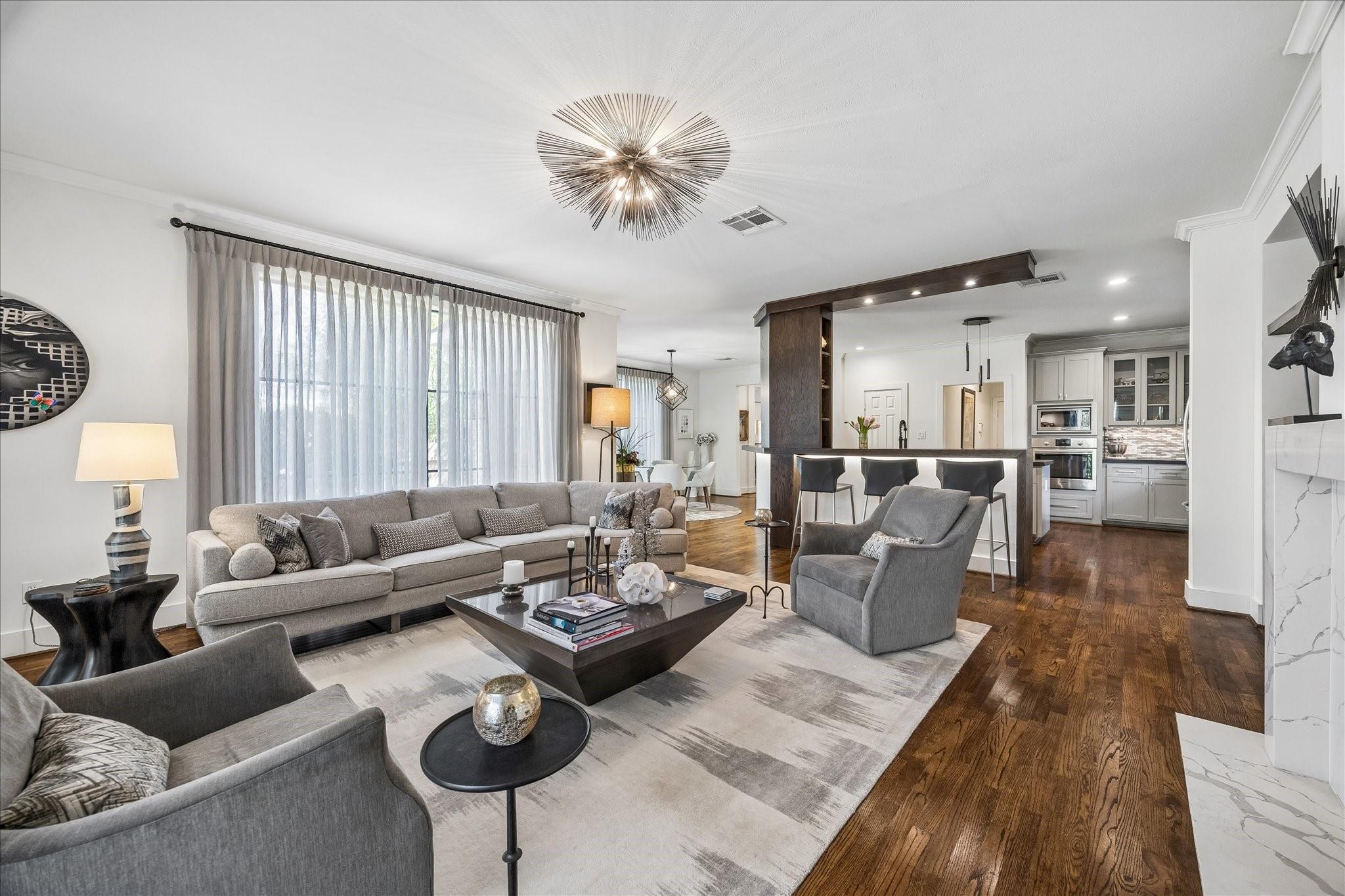 2402 Mcclendon Street