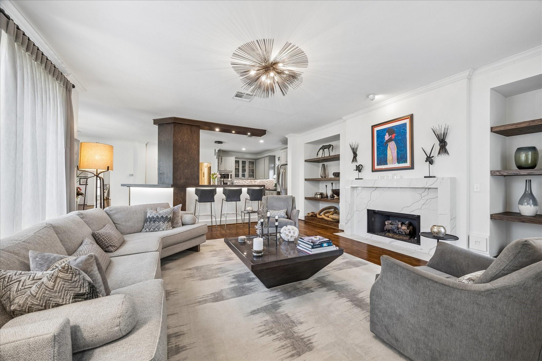 2402 Mcclendon Street