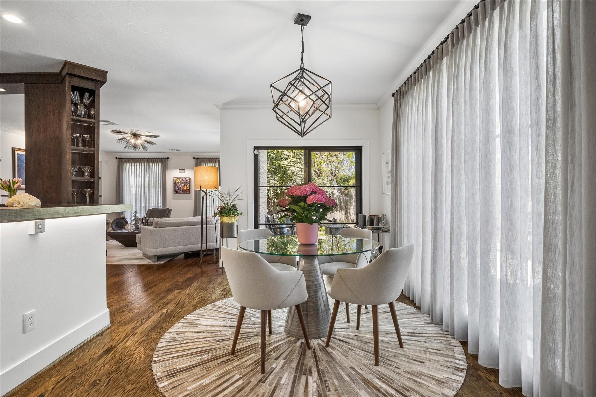 2402 Mcclendon Street