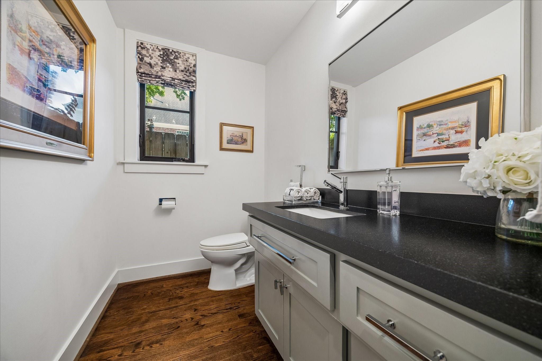 2402 Mcclendon Street