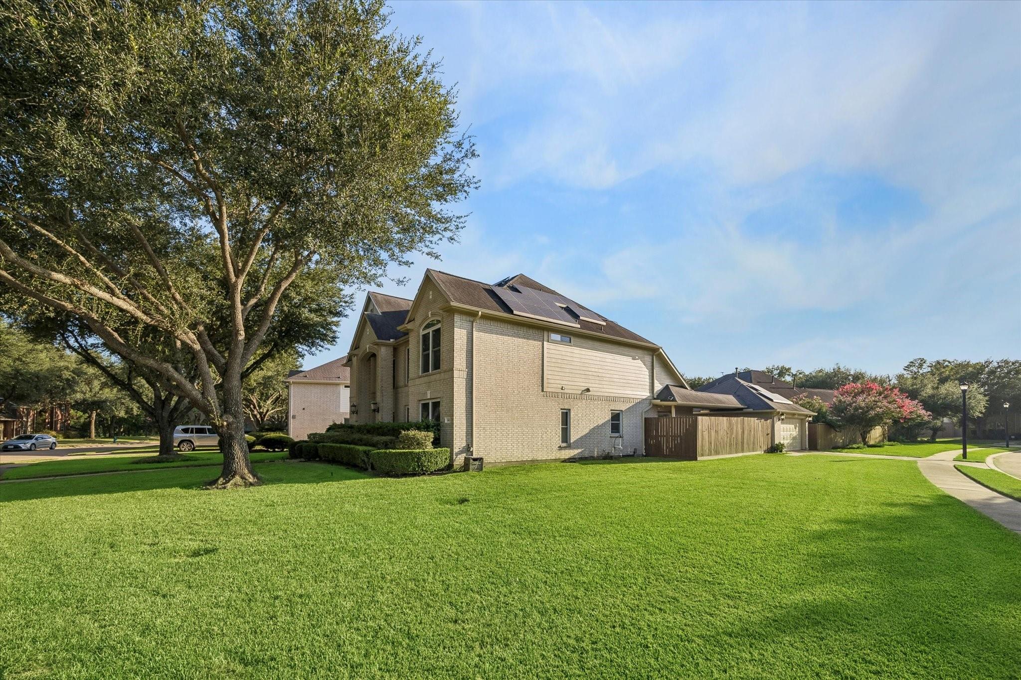 13602 Laurel Terrace Lane