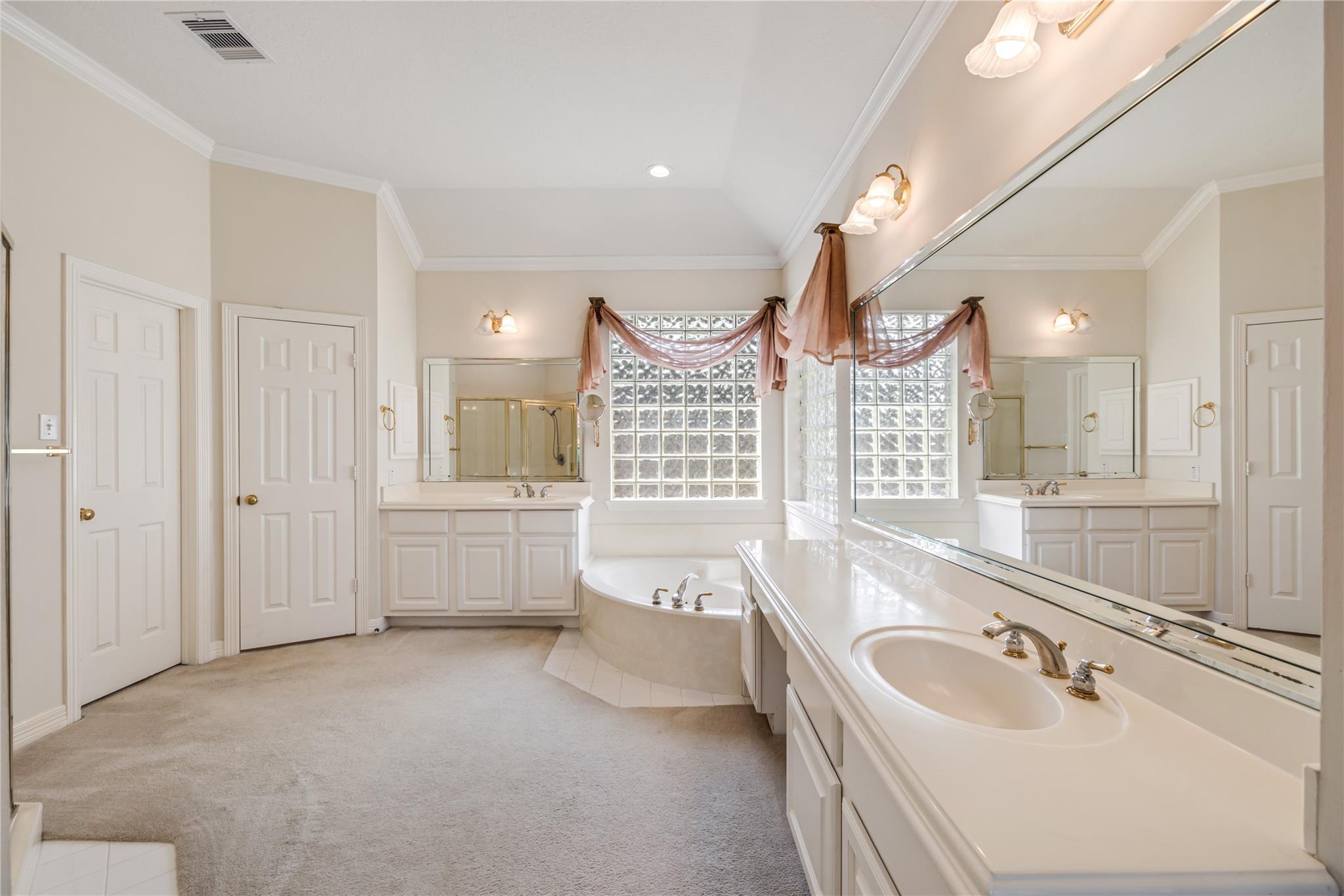 14403 Traceton Circle