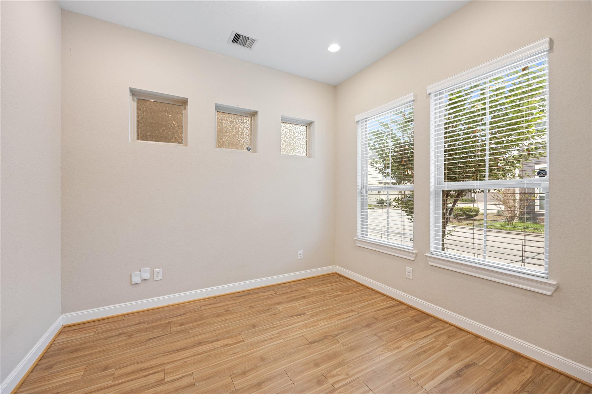 10408 Quiet Courtyard Road