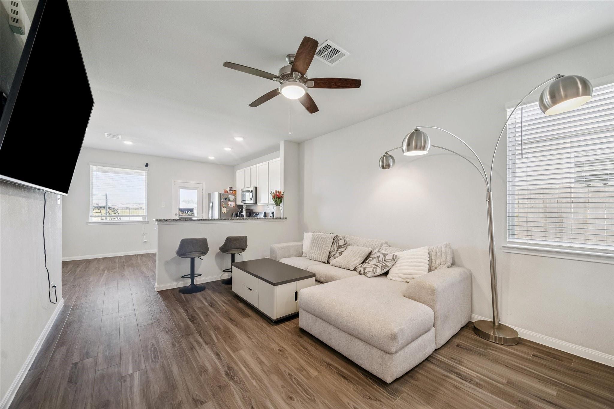 16611 Willow Forest Drive