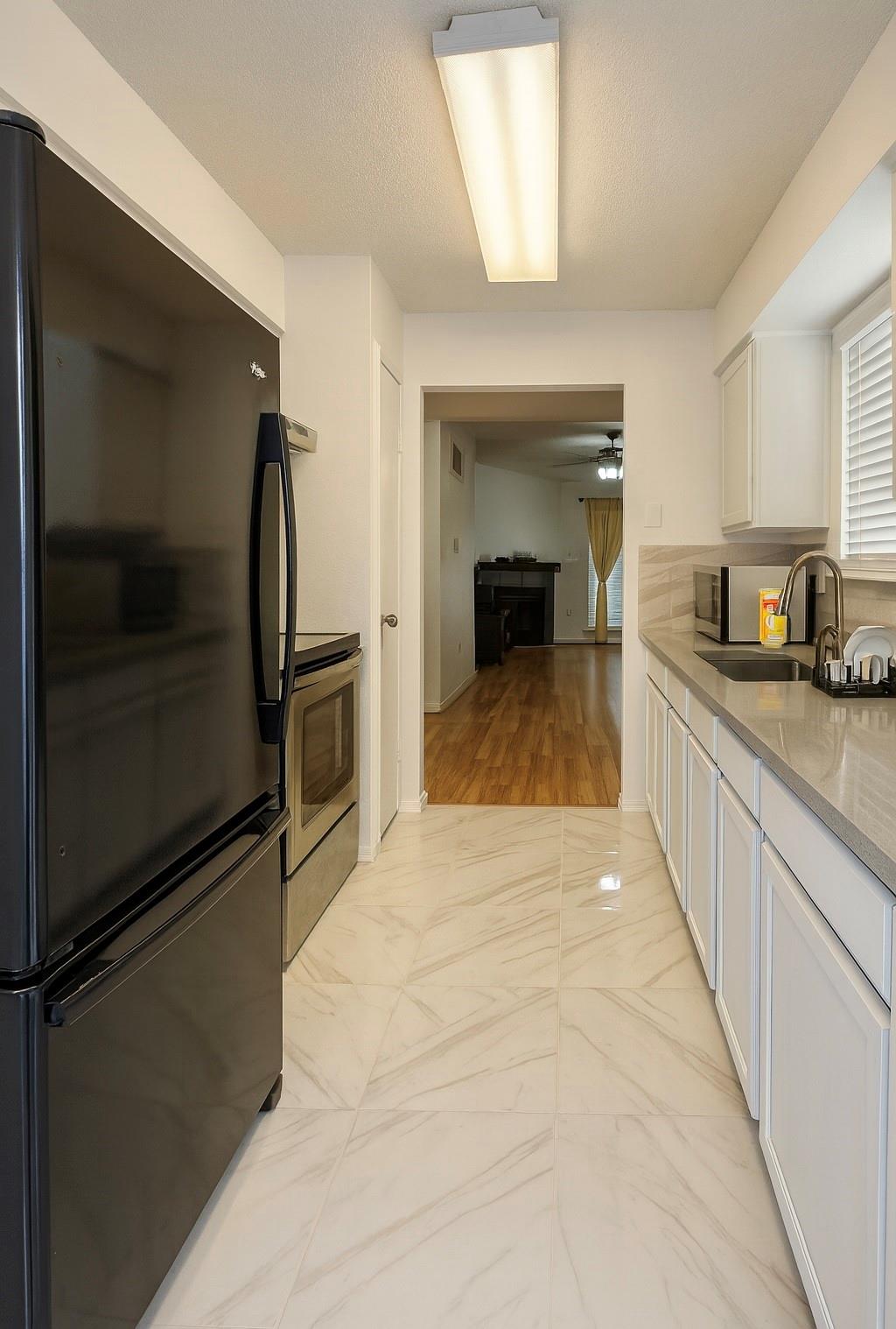 11201 Lynbrook Drive # 3504
