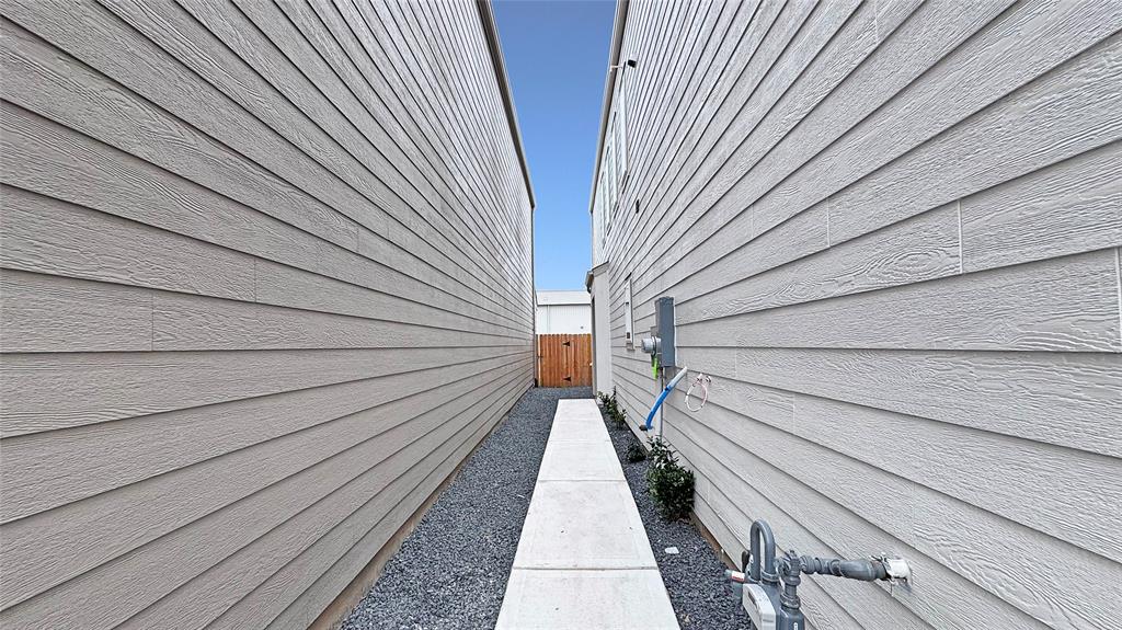 1520 Blue Acer Dr
