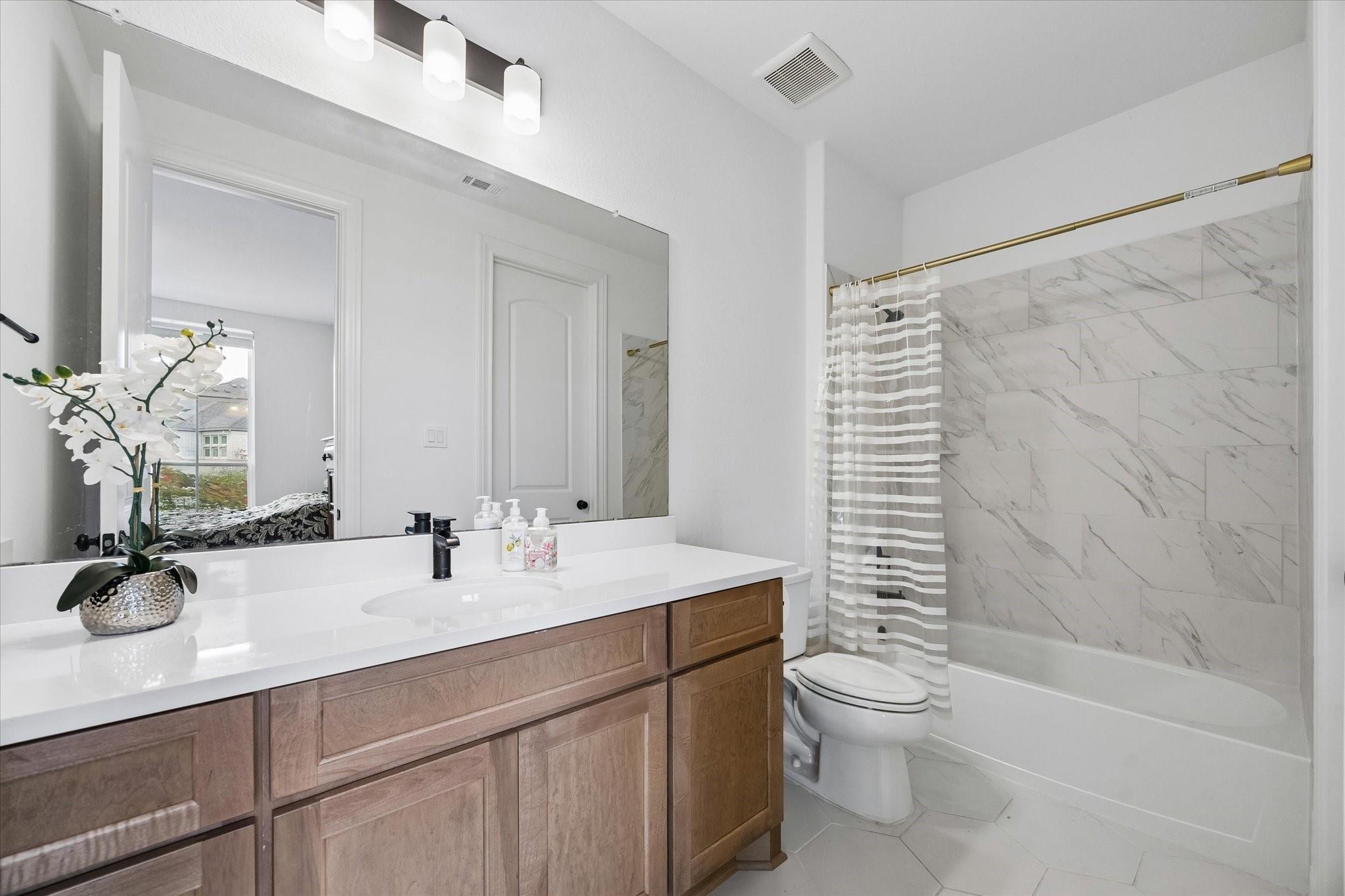 4735 Arbor Hollow Drive