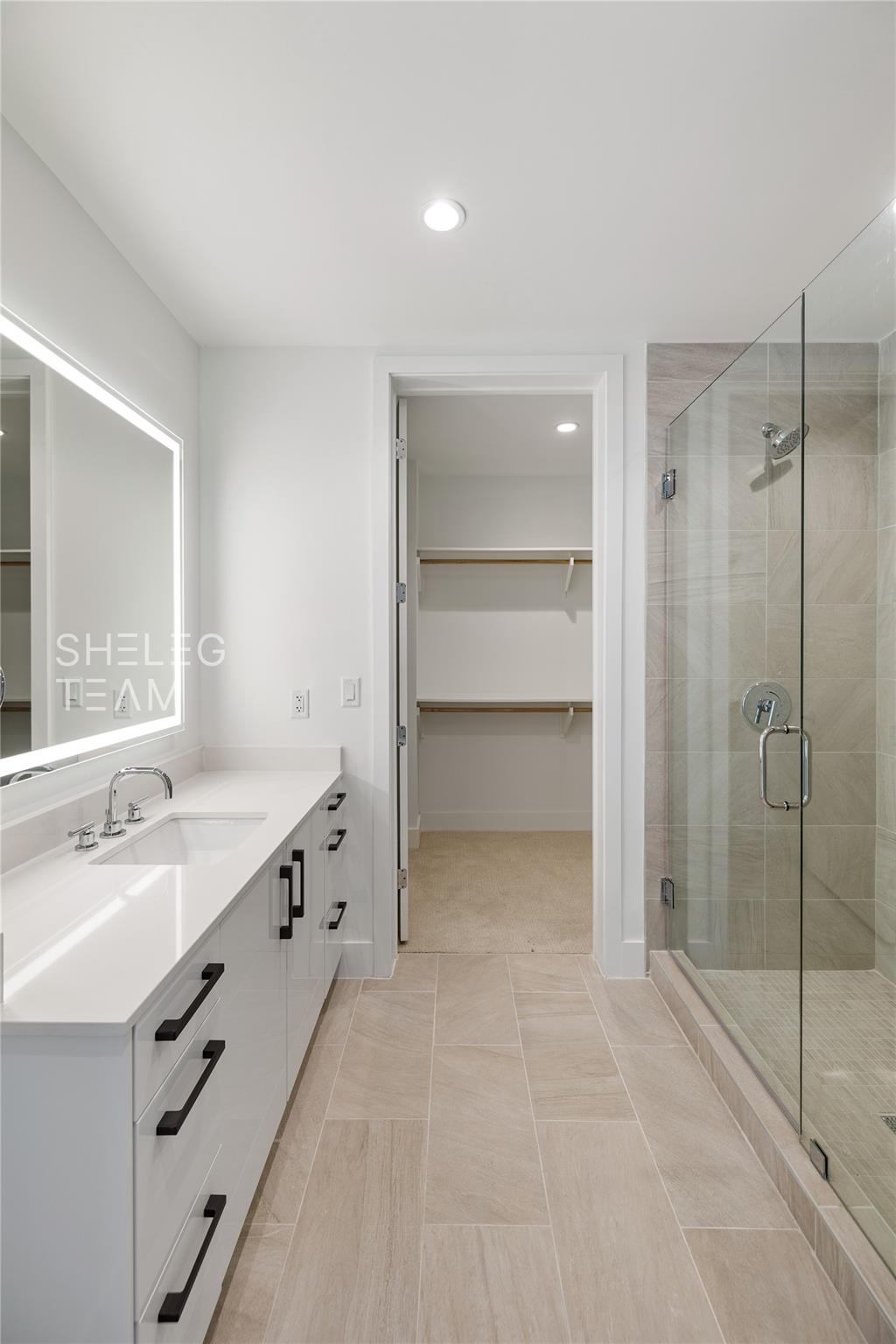 808 Crawford Street # 4110