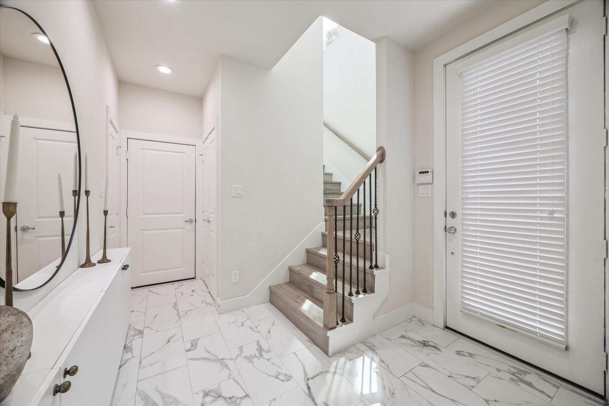 1703 Benbow Oak Place