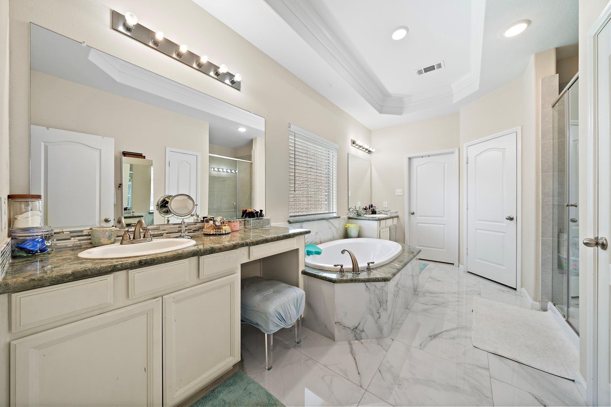 3627 Grand Promenade Lane