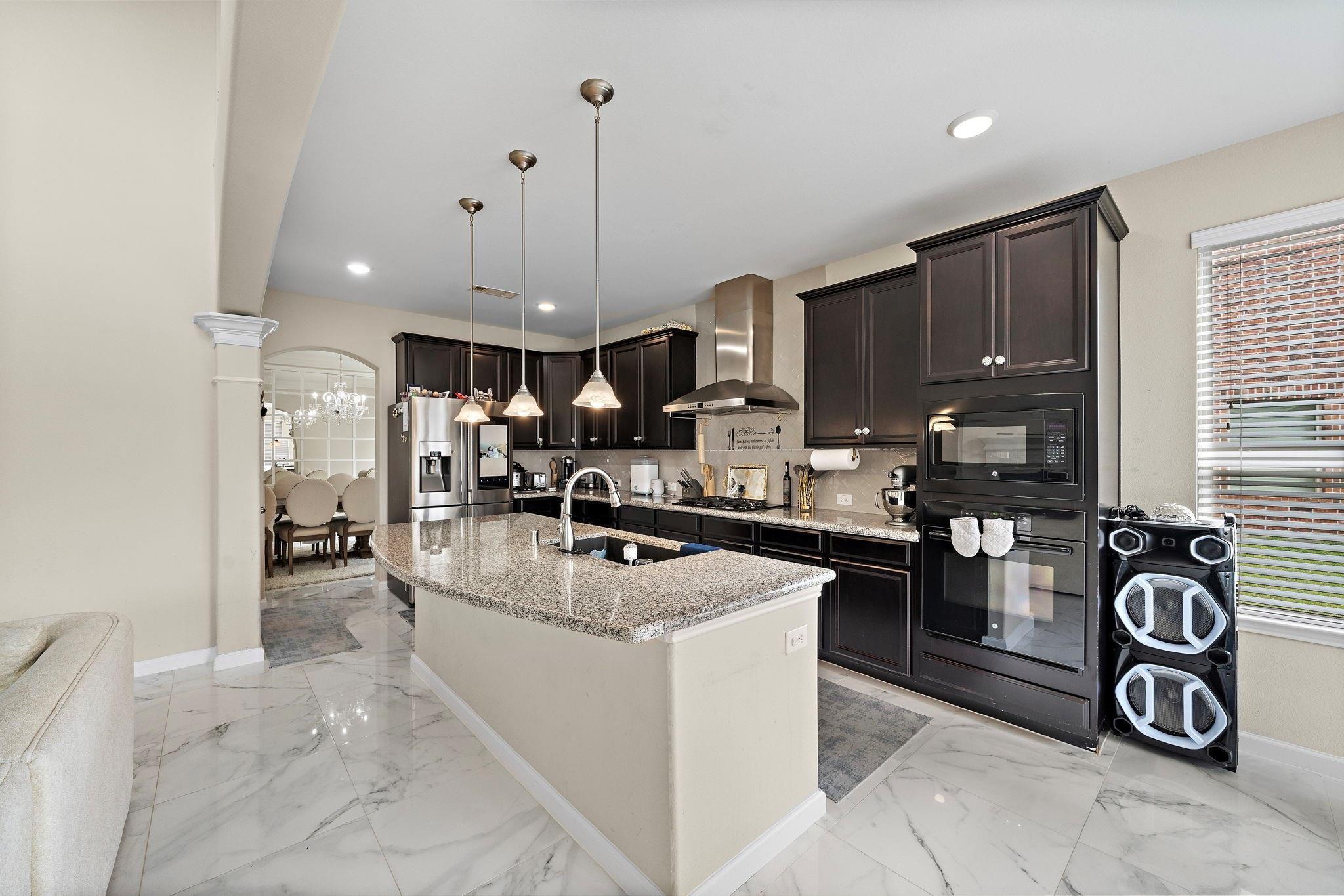 3627 Grand Promenade Lane