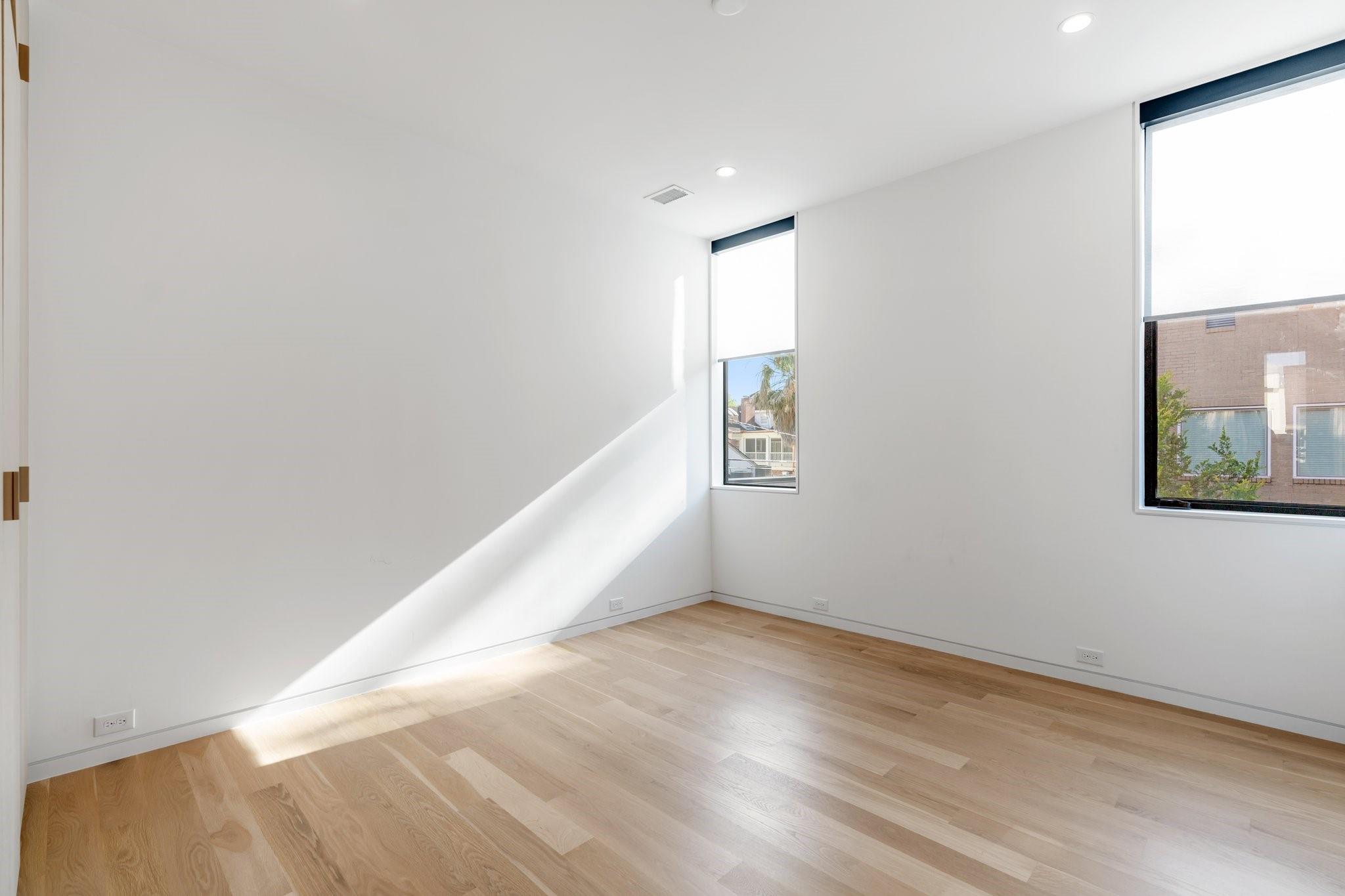 2021 Albans Road
