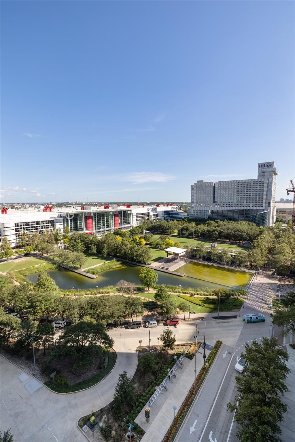 808 Crawford Street # 4102