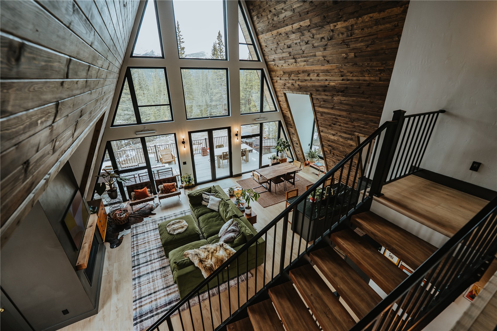 223 Guymard ROAD