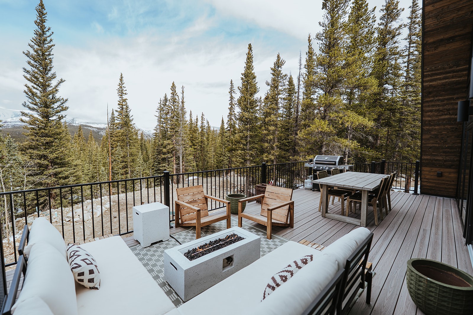 223 Guymard ROAD