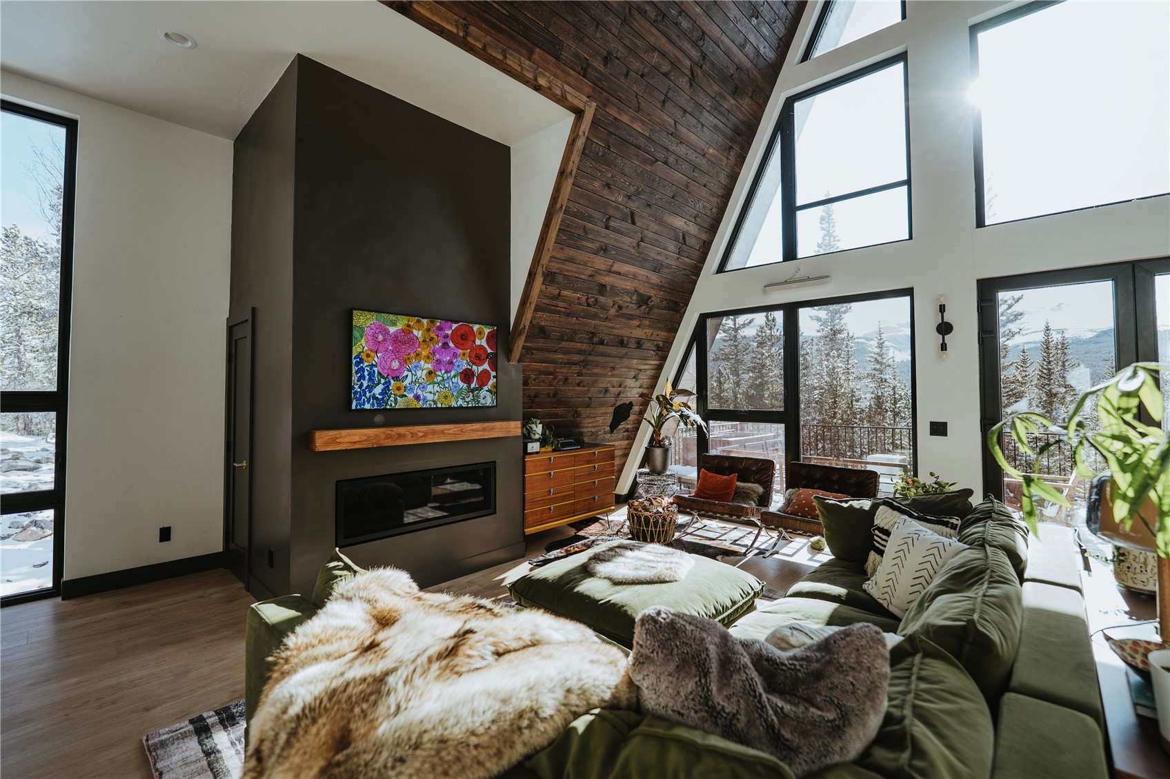 223 Guymard ROAD