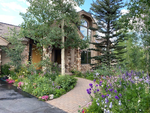 113 N Gold Flake TERRACE