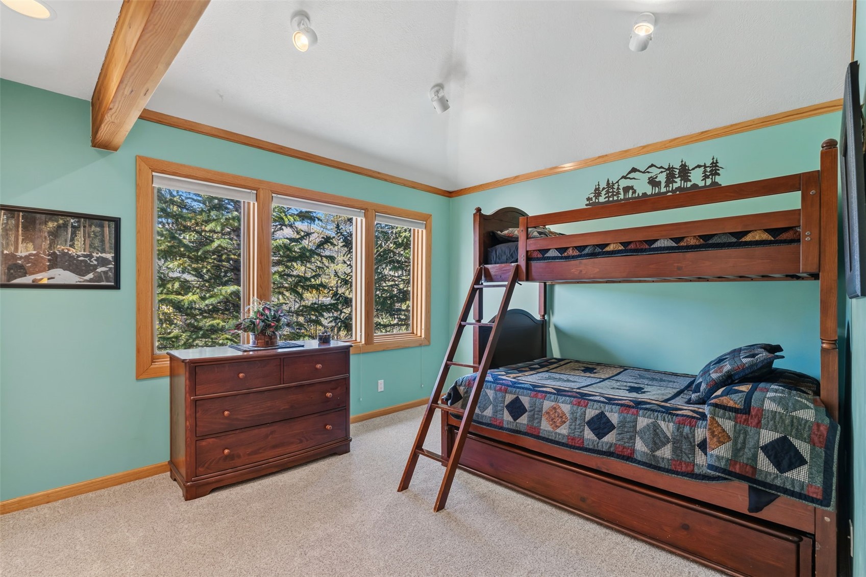 113 N Gold Flake TERRACE