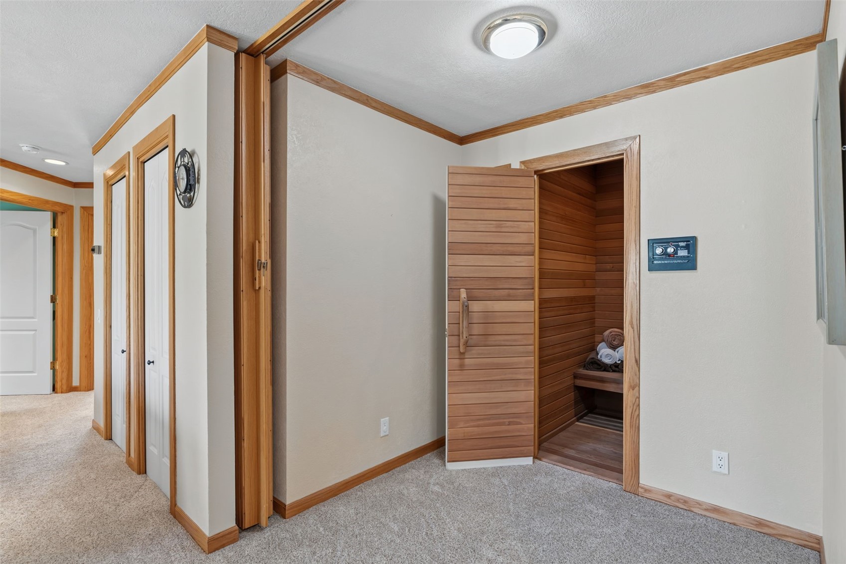 113 N Gold Flake TERRACE