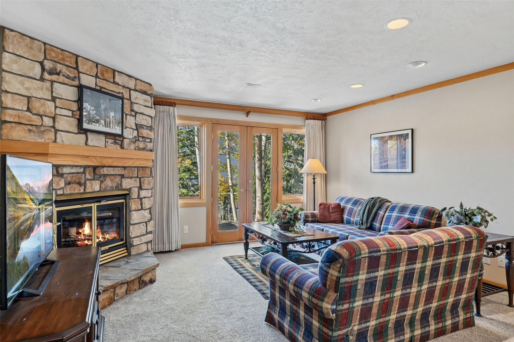 113 N Gold Flake TERRACE