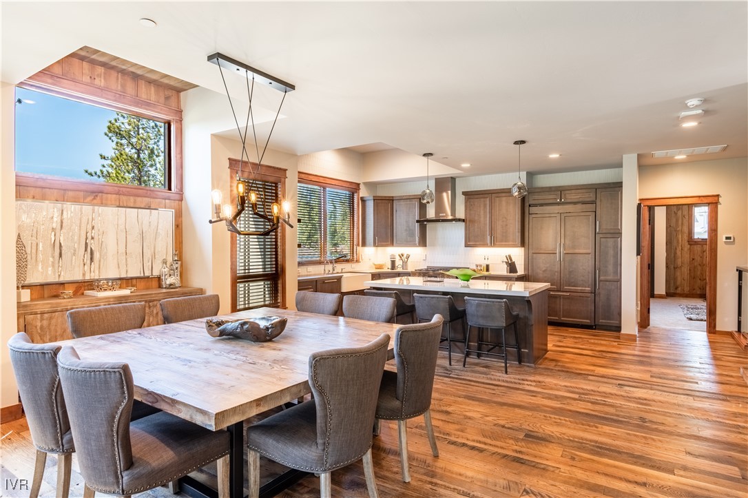 30 Lake Parkway 3