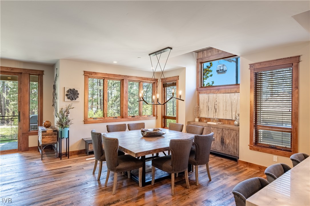 30 Lake Parkway 3