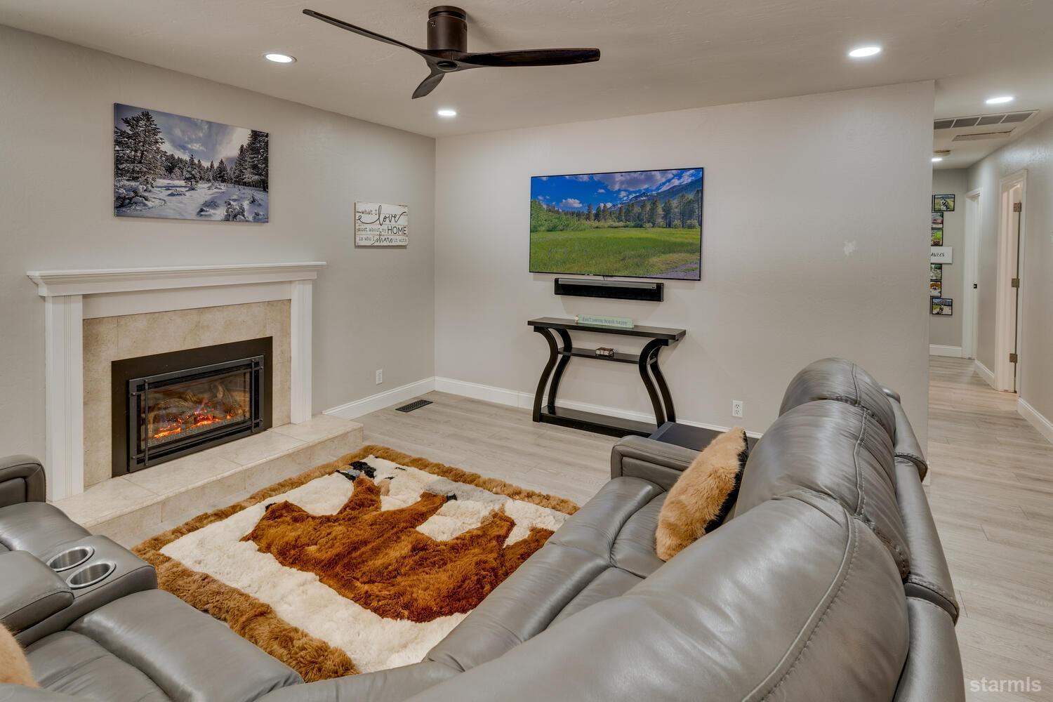 817 Tahoe Island Drive