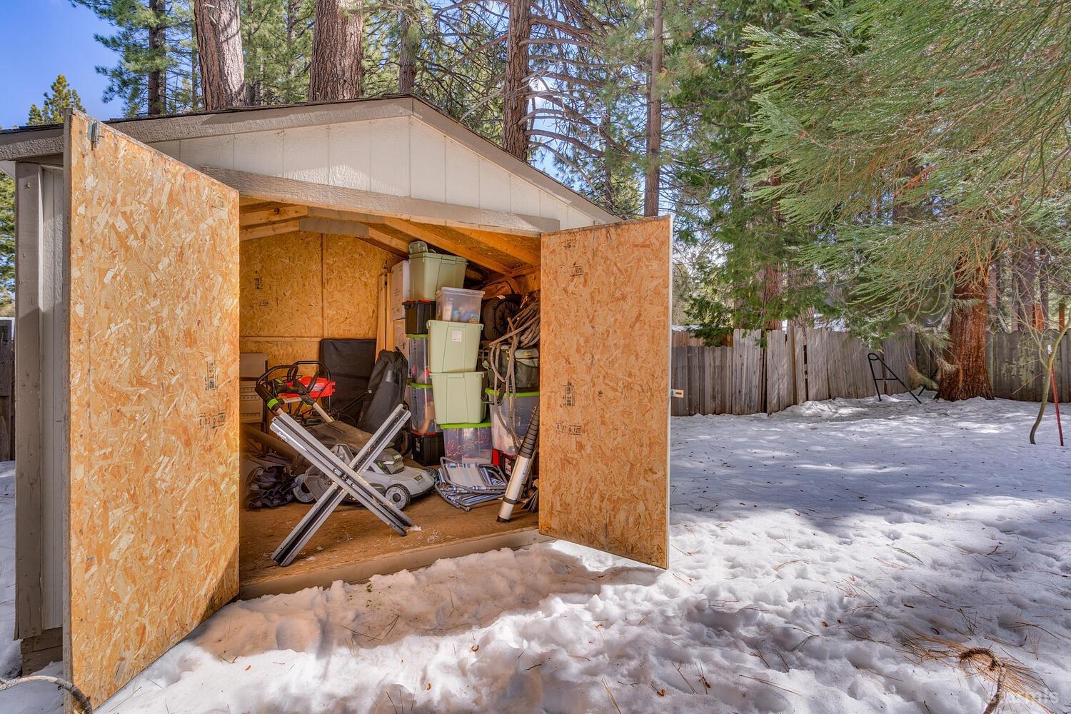 817 Tahoe Island Drive