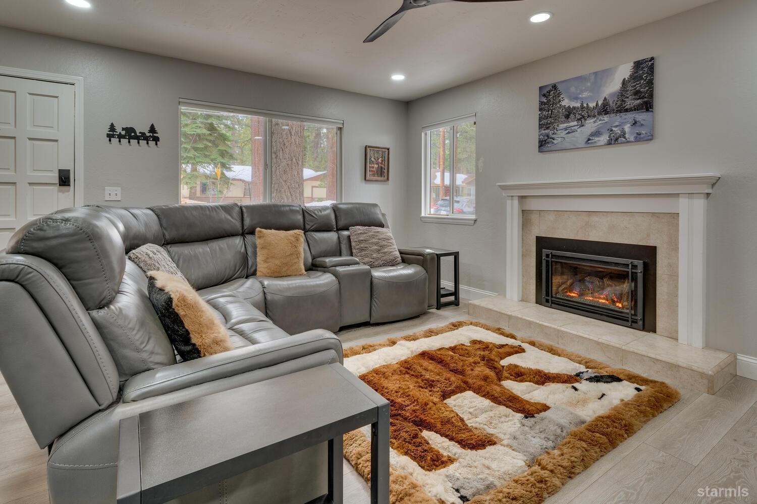 817 Tahoe Island Drive