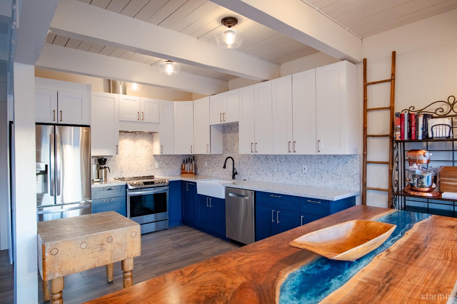 2081 Venice Drive Unit: 280