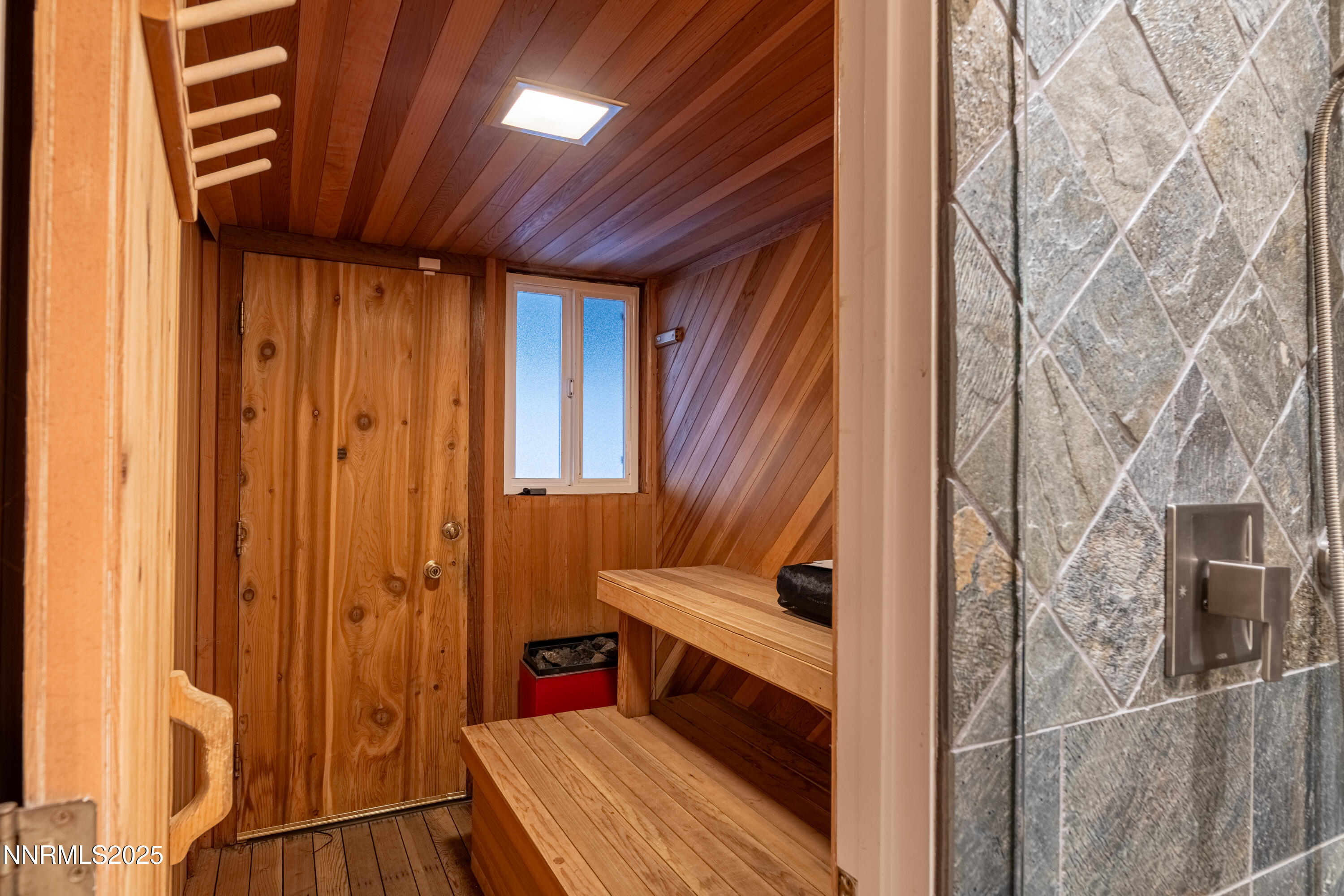 112 Ponderosa Circle