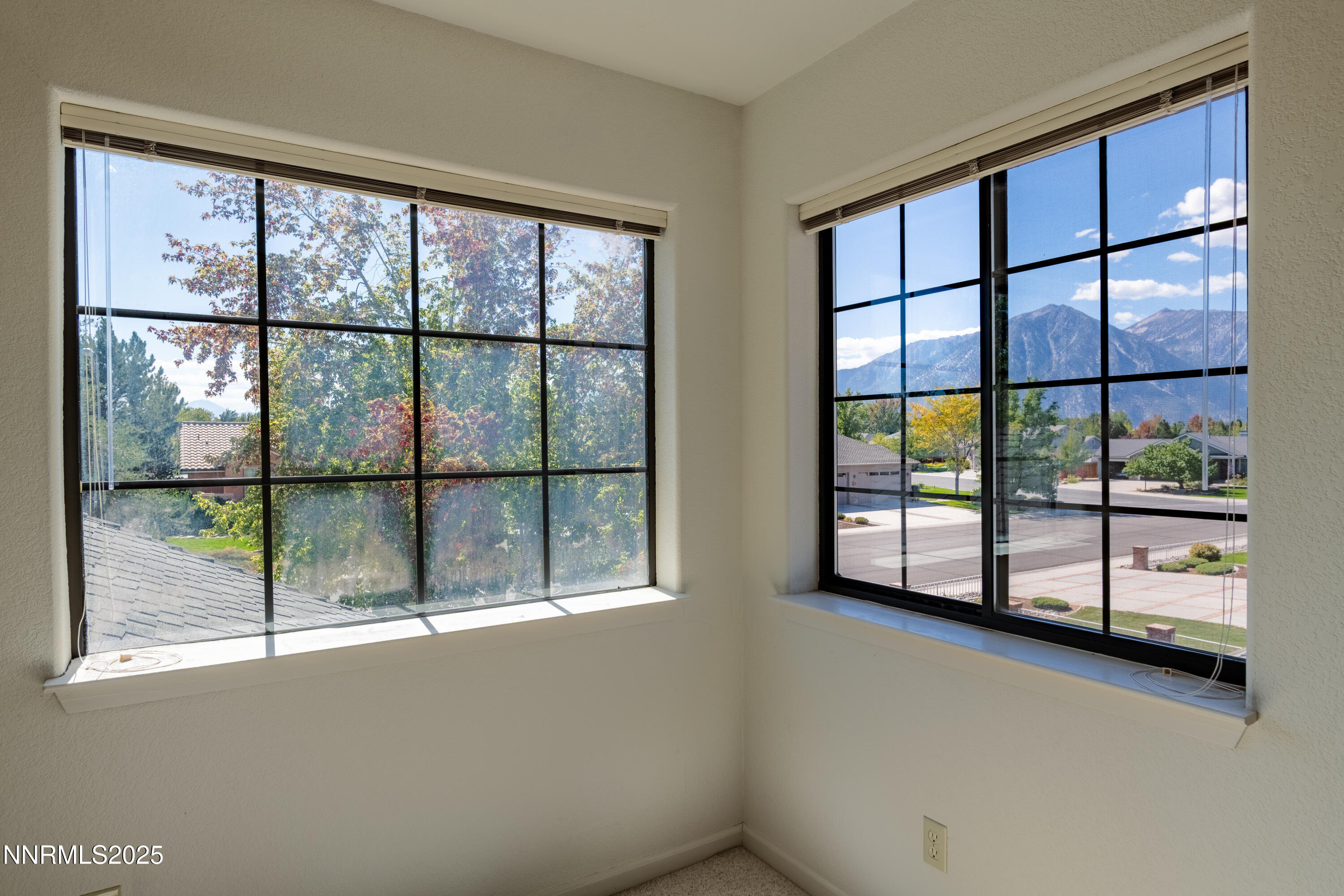 1208 Pleasantview Drive