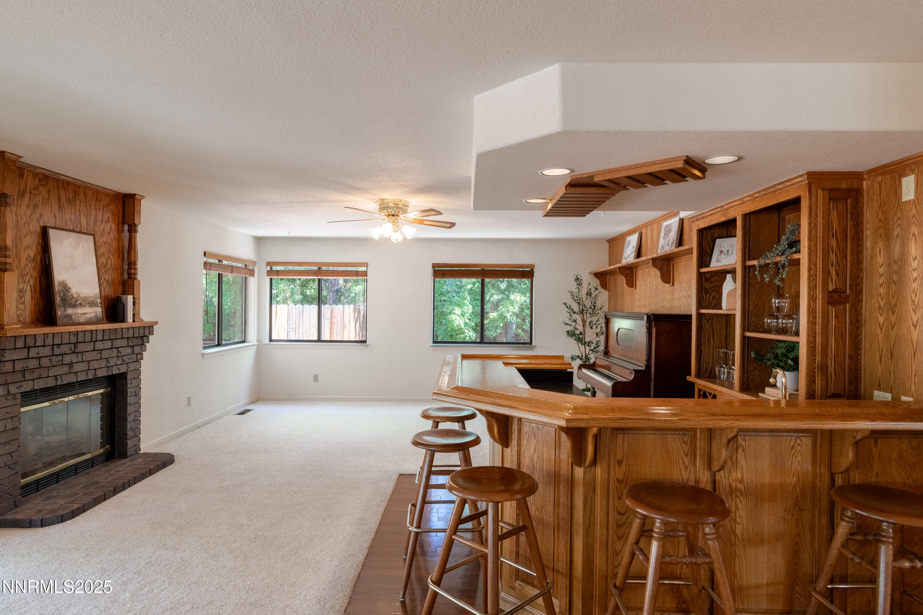 1208 Pleasantview Drive