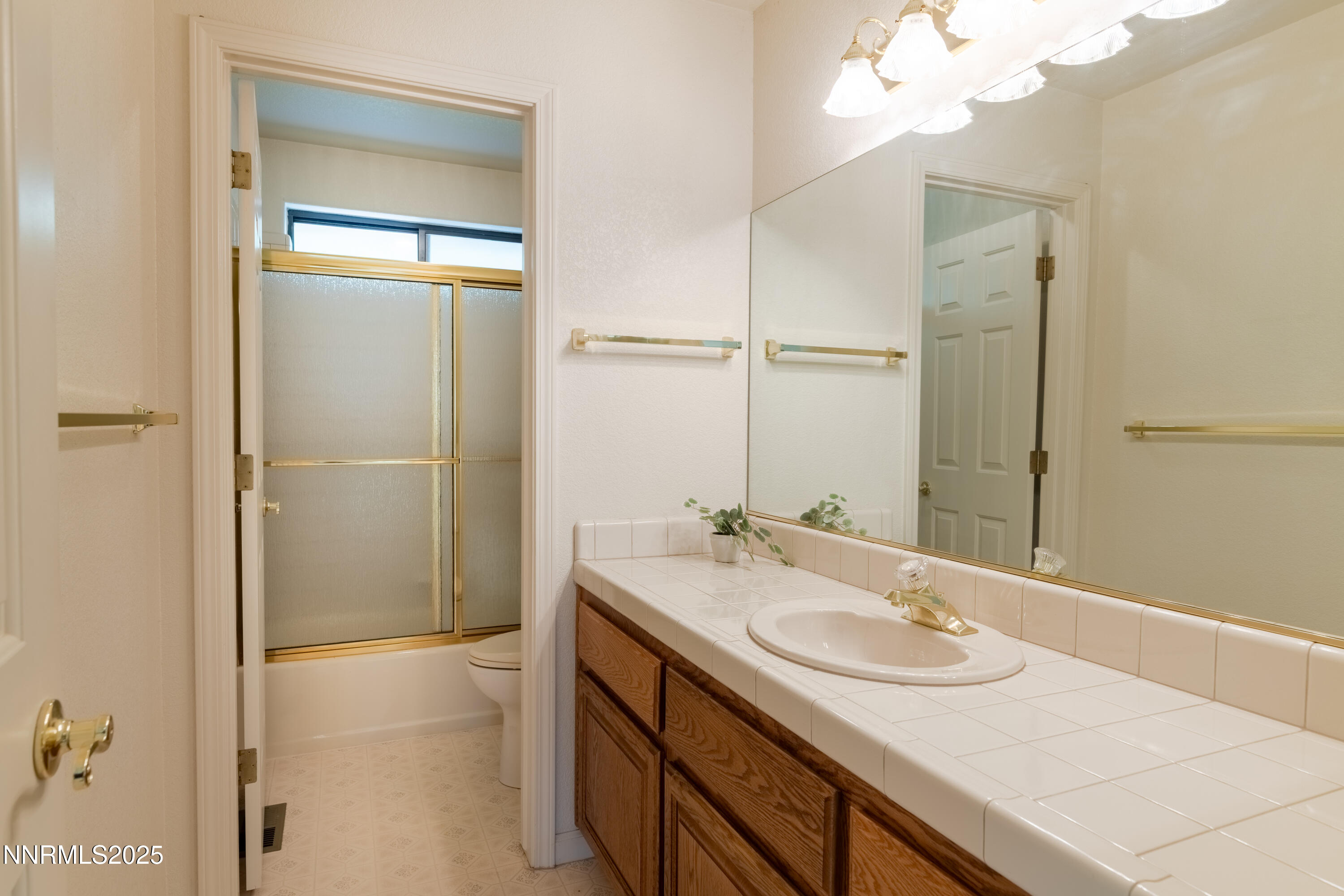 1208 Pleasantview Drive