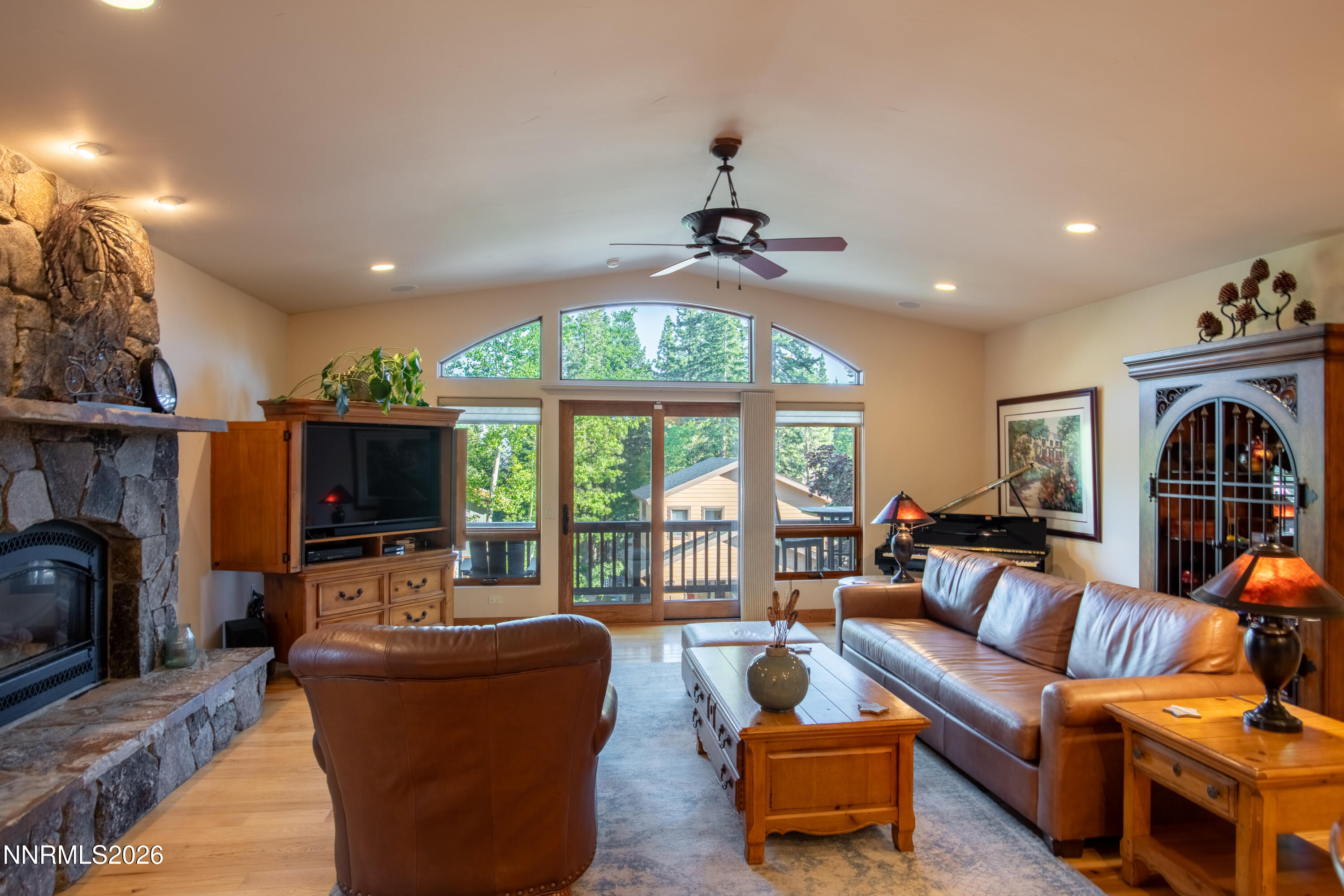 968 Granite Court