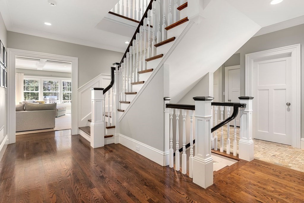 23 Forest Ave.