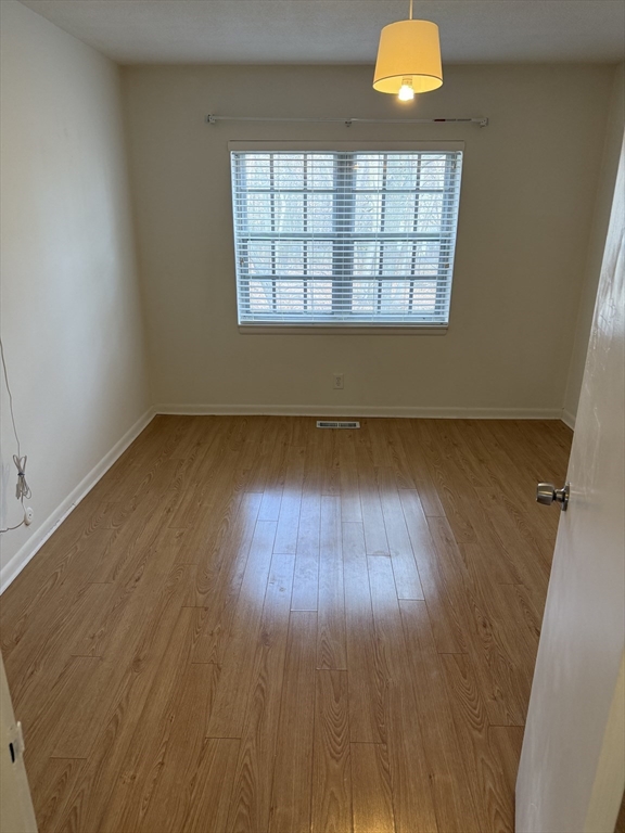 125 Lake Shore Rd # 2