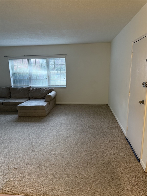125 Lake Shore Rd # 2