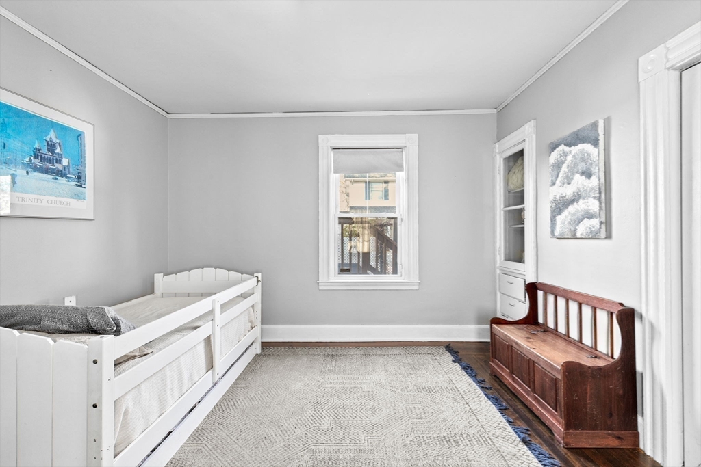 14-16 Cottage Pl # 14