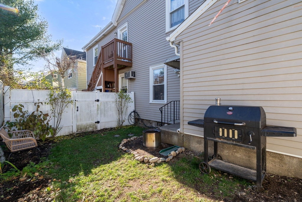 14-16 Cottage Pl # 14