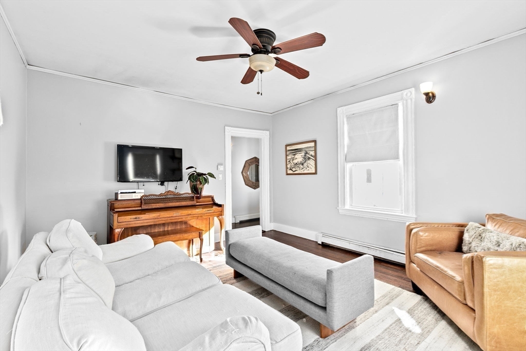 14-16 Cottage Pl # 14