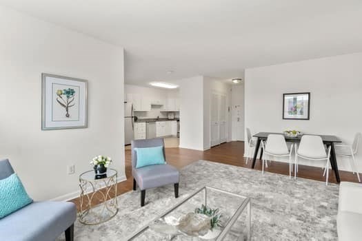 20 Hammond Pond Pkwy # 602