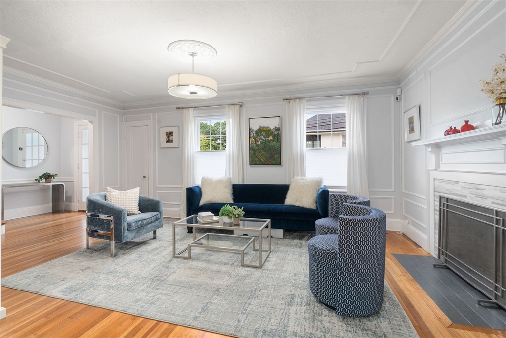 95 Langley Rd # 1