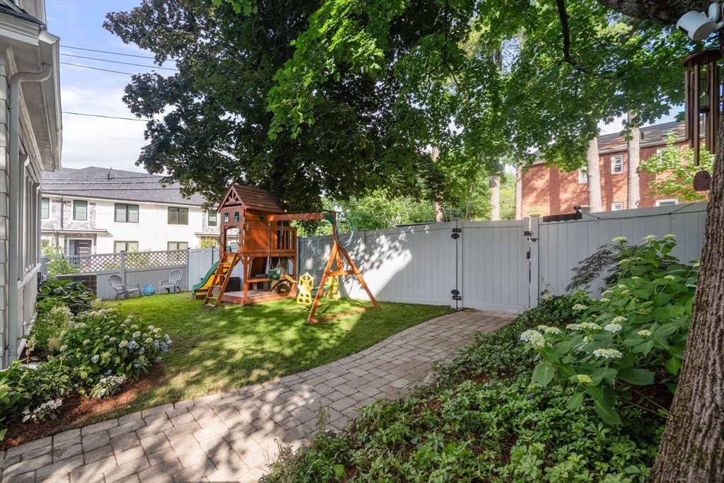 95 Langley Rd # 1