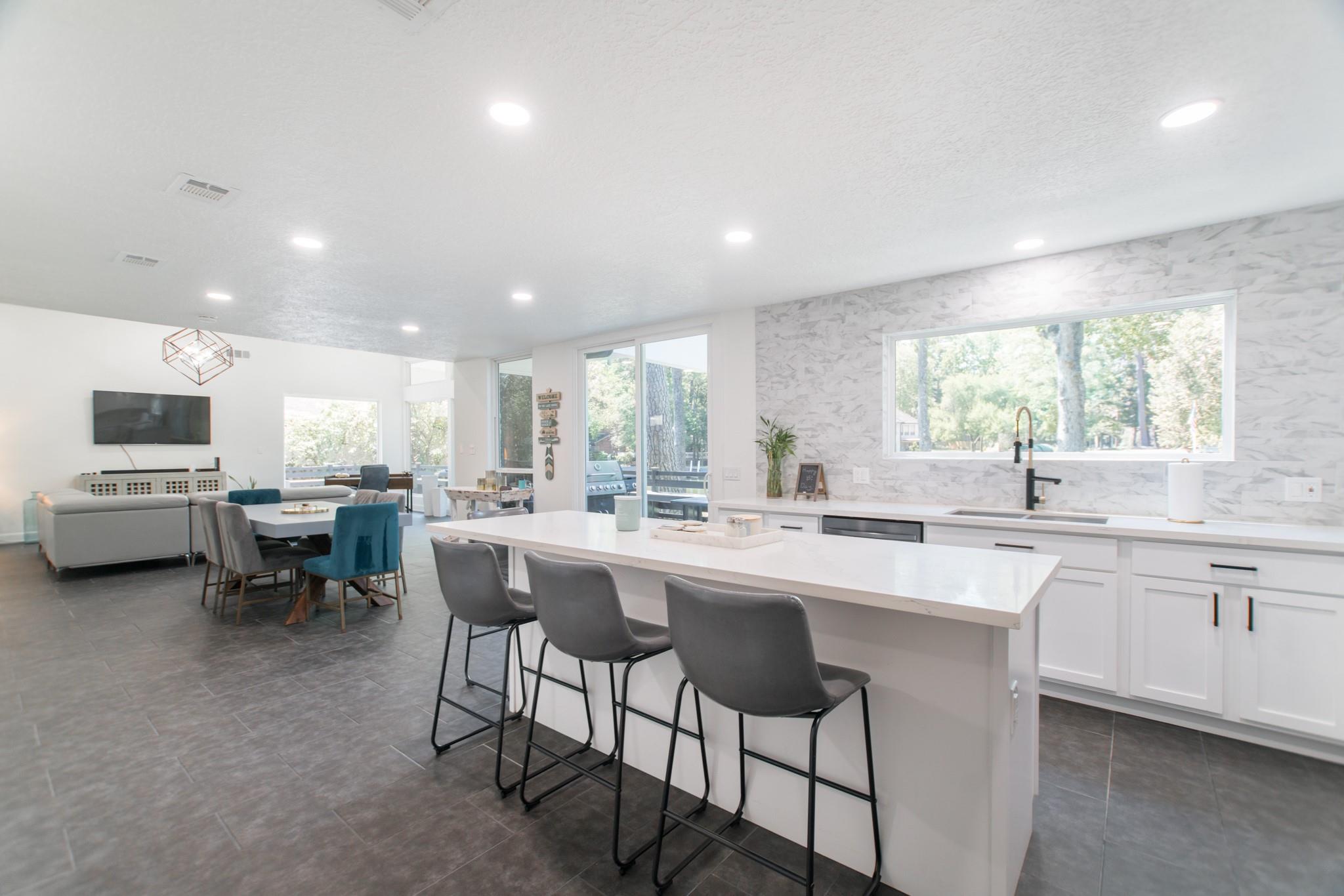 3103 Hemingway Drive